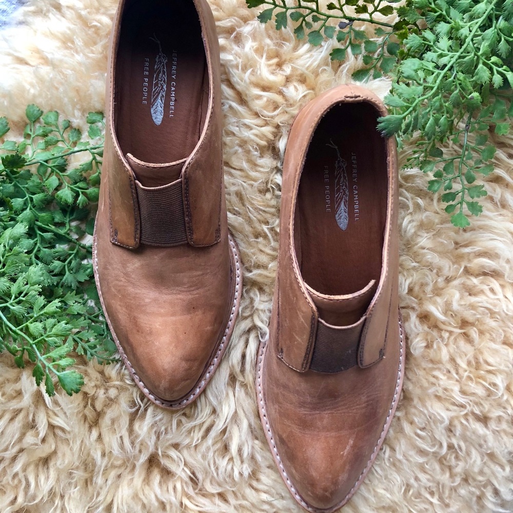 Jeffrey Campbell Free People Leather slip on shoes